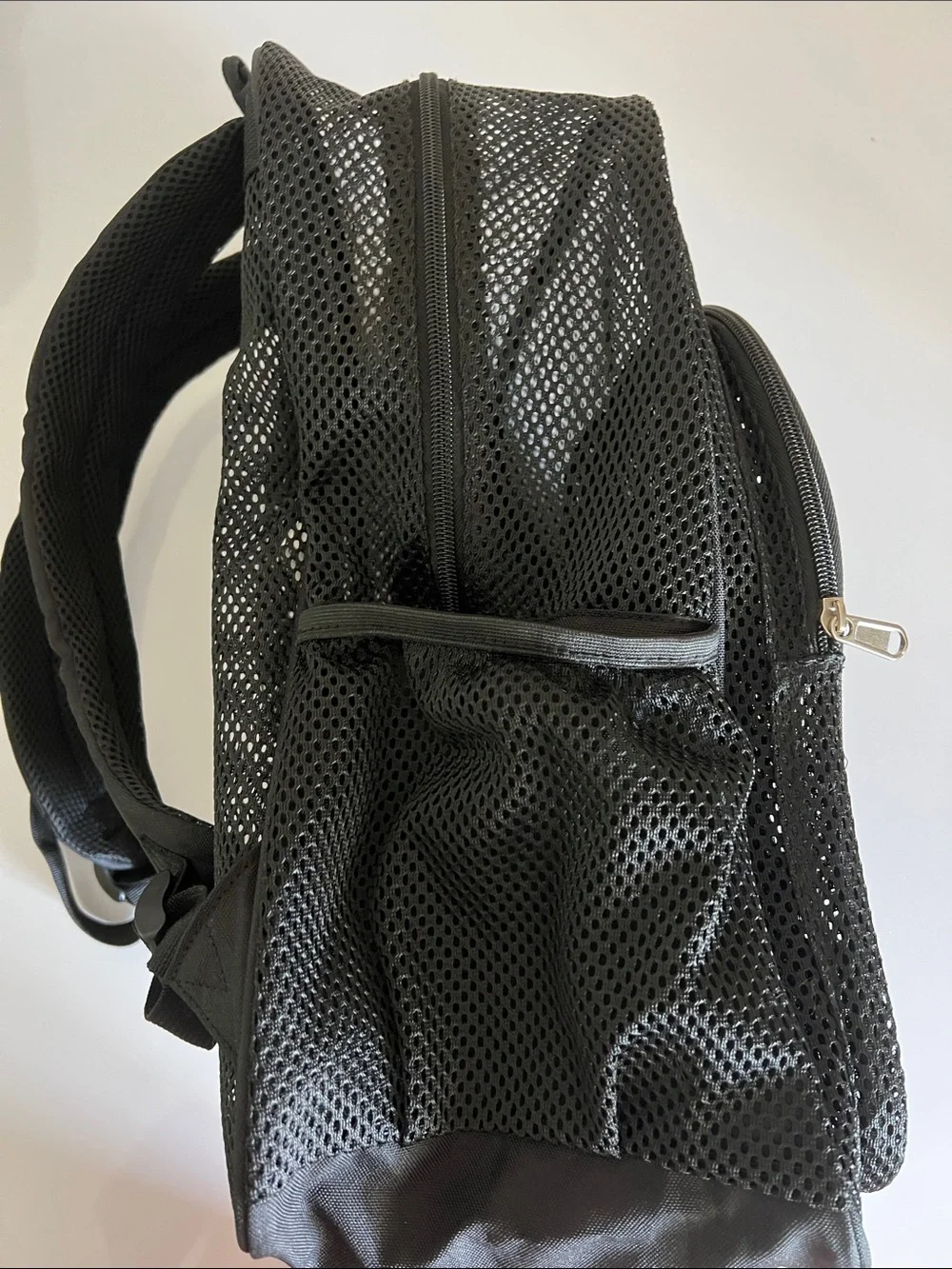 Black Mesh Casual Men's Backpack - Durable Everyday Bag